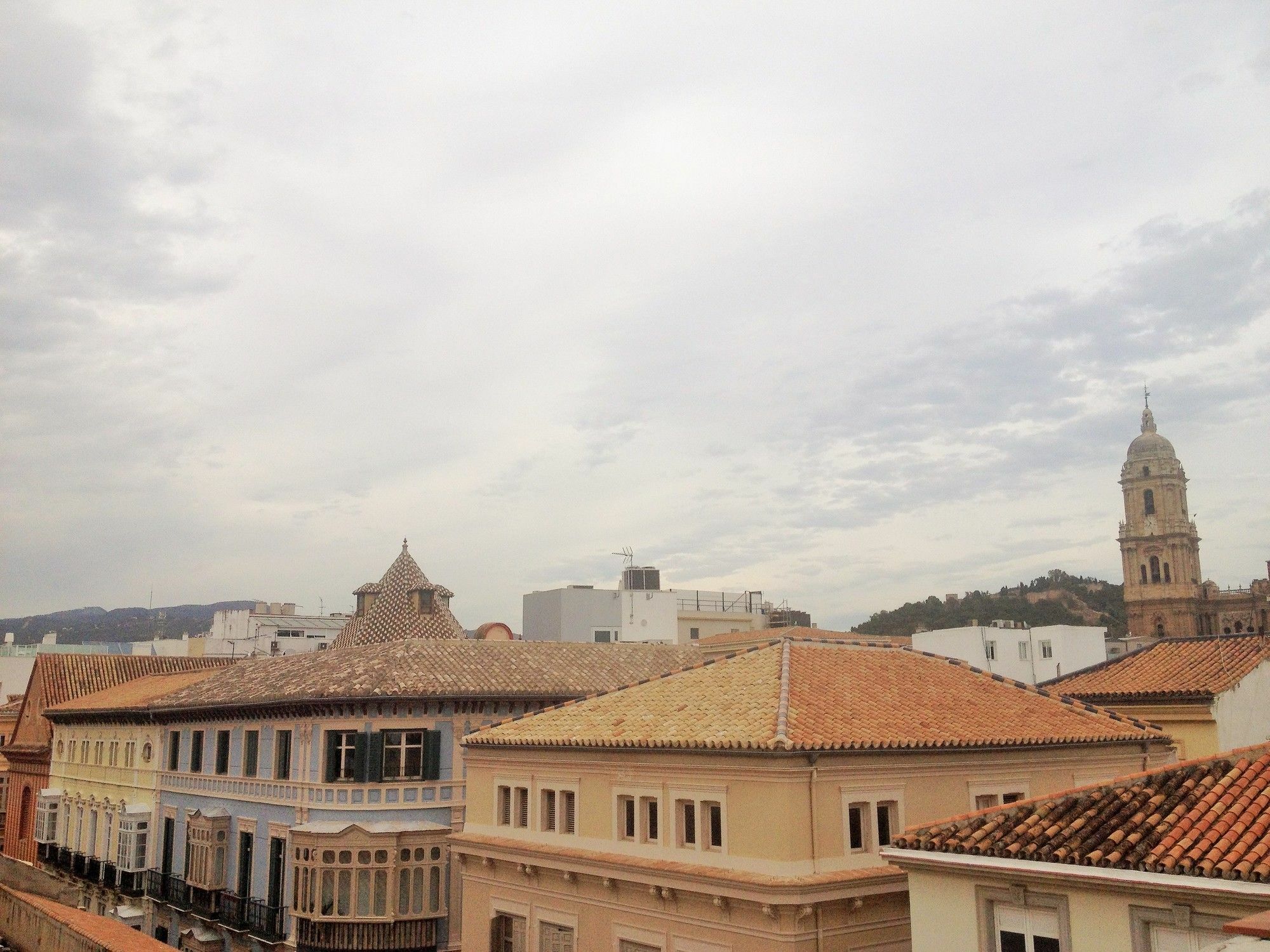 Malaga Centro Apartamentos Eksteriør bilde