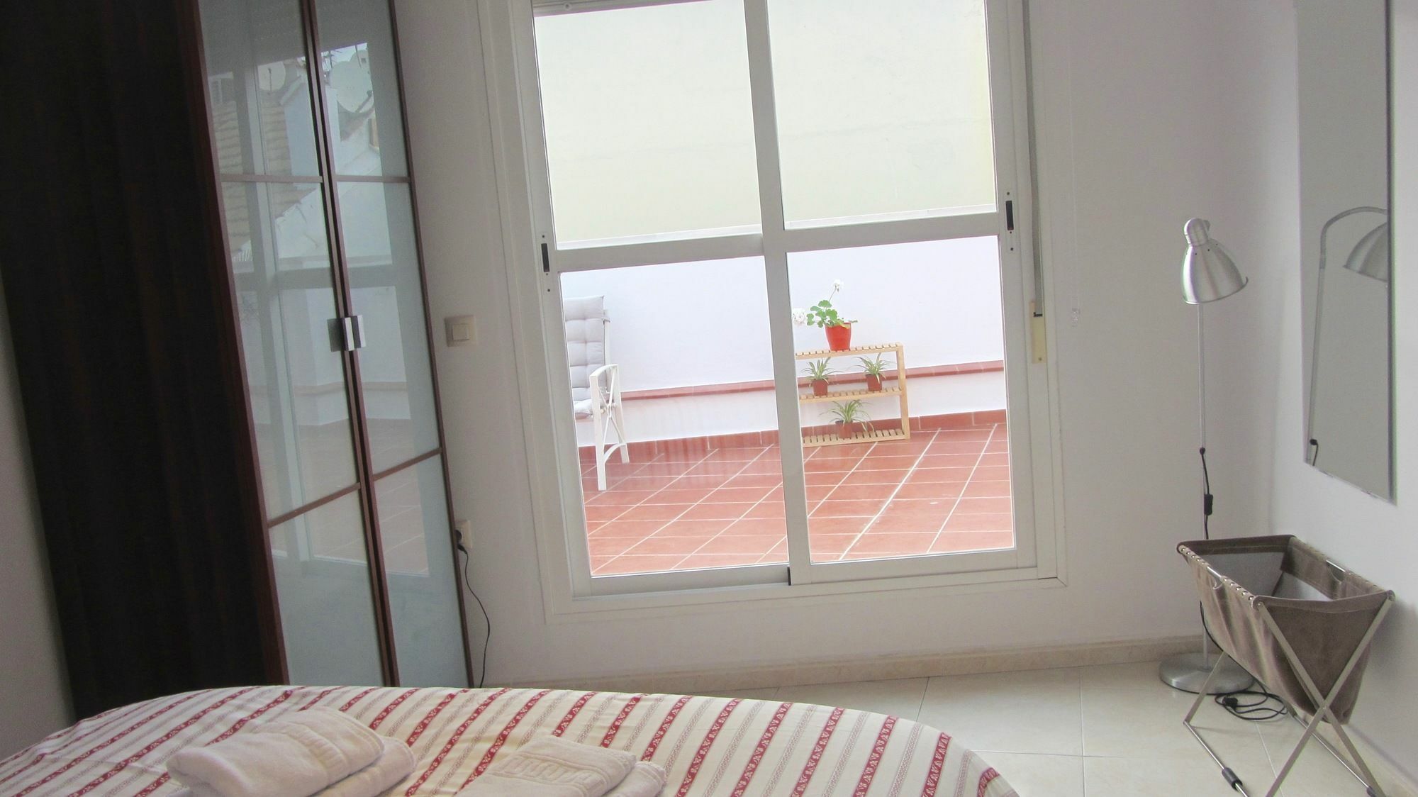 Malaga Centro Apartamentos Eksteriør bilde